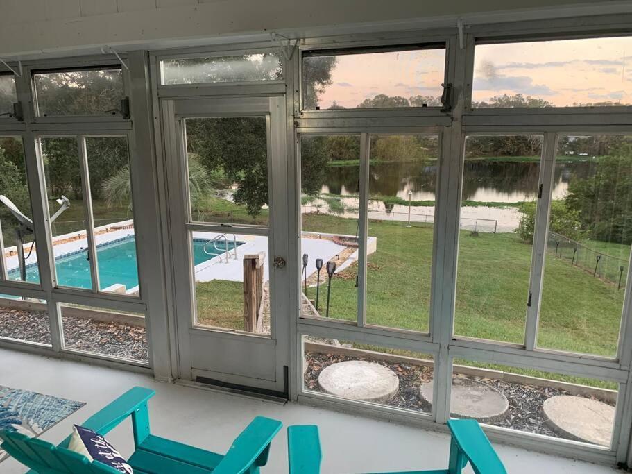 Stylish Lake Home With Huge Pool, Arcade With Ps5,And Theater Just 5 Min From Legoland Winter Haven Exterior photo